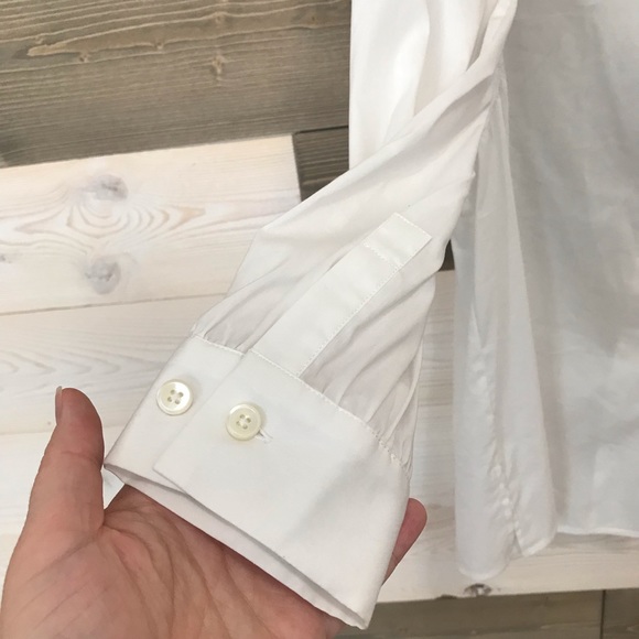 Pell & Co. ⚜️White Button Down Circular Design Top - Picture 7 of 15